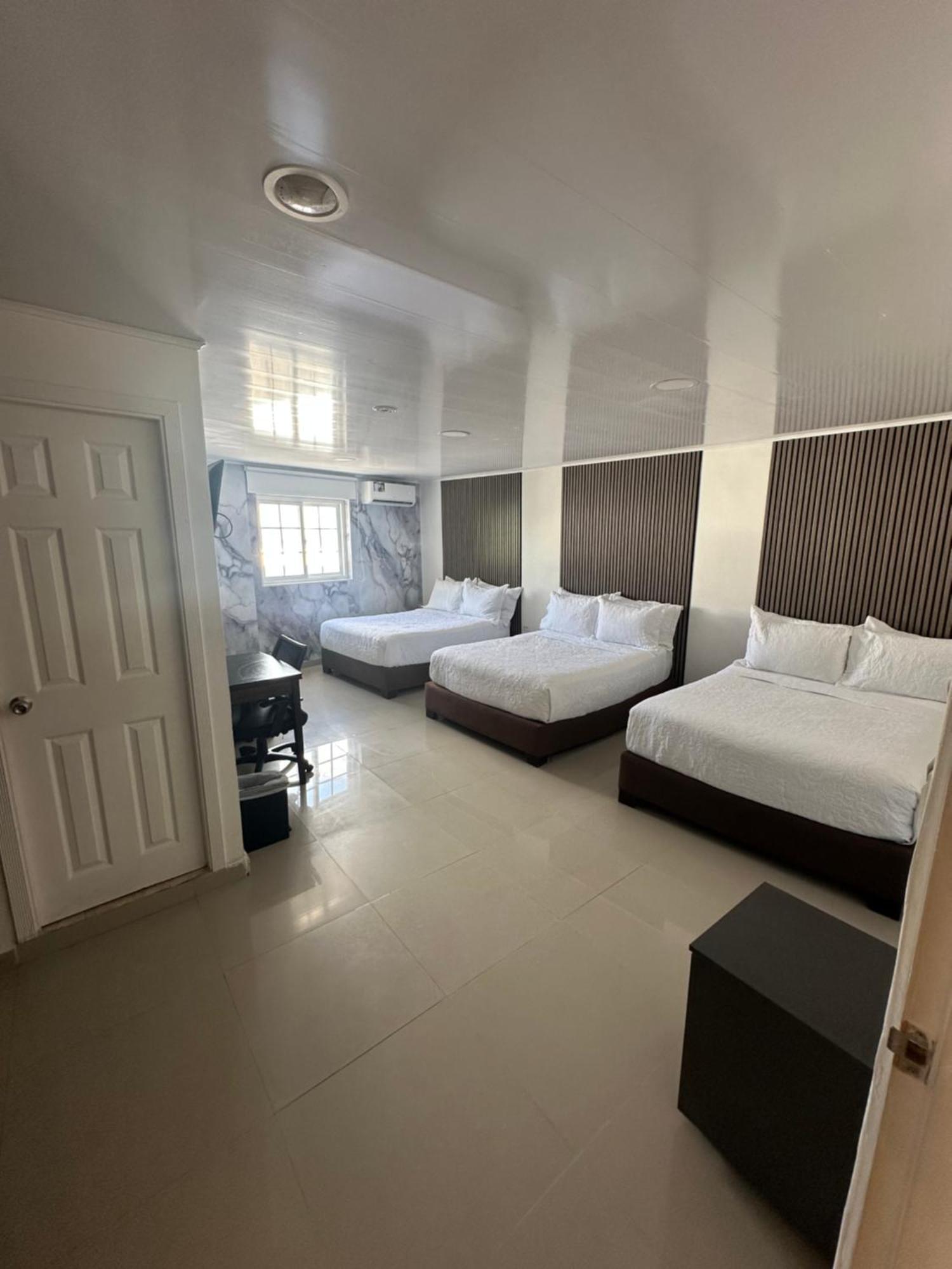 Apartahotel Plaza San Andrés Zewnętrze zdjęcie